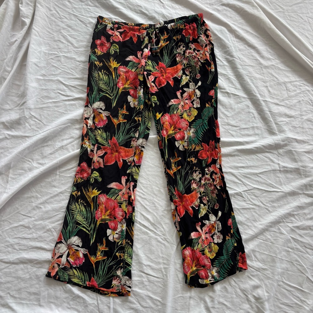 Rip Curl Floral Black Pants